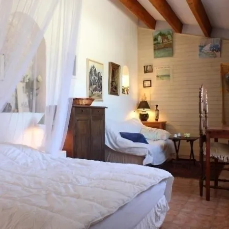 Vakantiehuis Charmante Maison Oleronaise Avec Cour, Proche Et Centre, 2 Couchages, Menage Inclus - Fr-1-246a-371 Dolus d'Oléron