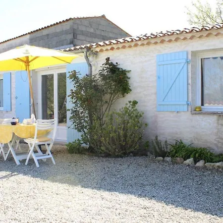 Vakantiehuis Charmante Maison Oleronaise Avec Cour, Proche Et Centre, 2 Couchages, Menage Inclus - Fr-1-246a-371 Dolus d'Oléron